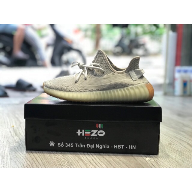Giày thể thao Yeezy Boost 350 V2 Sesame xám đế nâu [tặng tất 30k]