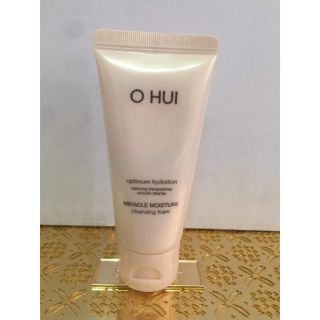 Sữa rửa mặt Ohui Miracle Moisture Cleansing Foam 80ml