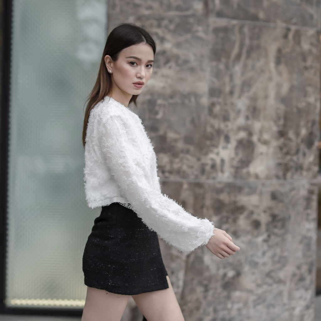 Áo croptop dài tay bông tuyết màu trắng - Xinh Chảnh White Croptop