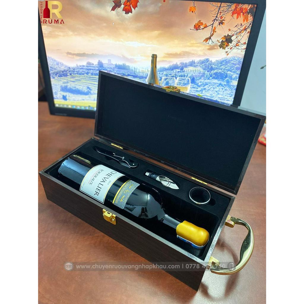 Set quà tặng 1 chai Vang Pháp Chevalier - Hộp sơn mài