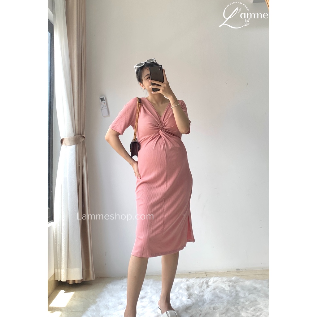 Váy bầu đẹp Cindy chất dập ly được thiết kế bởi LAMME