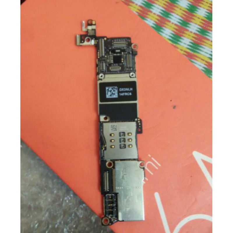 Main iPhone 5s không icloud