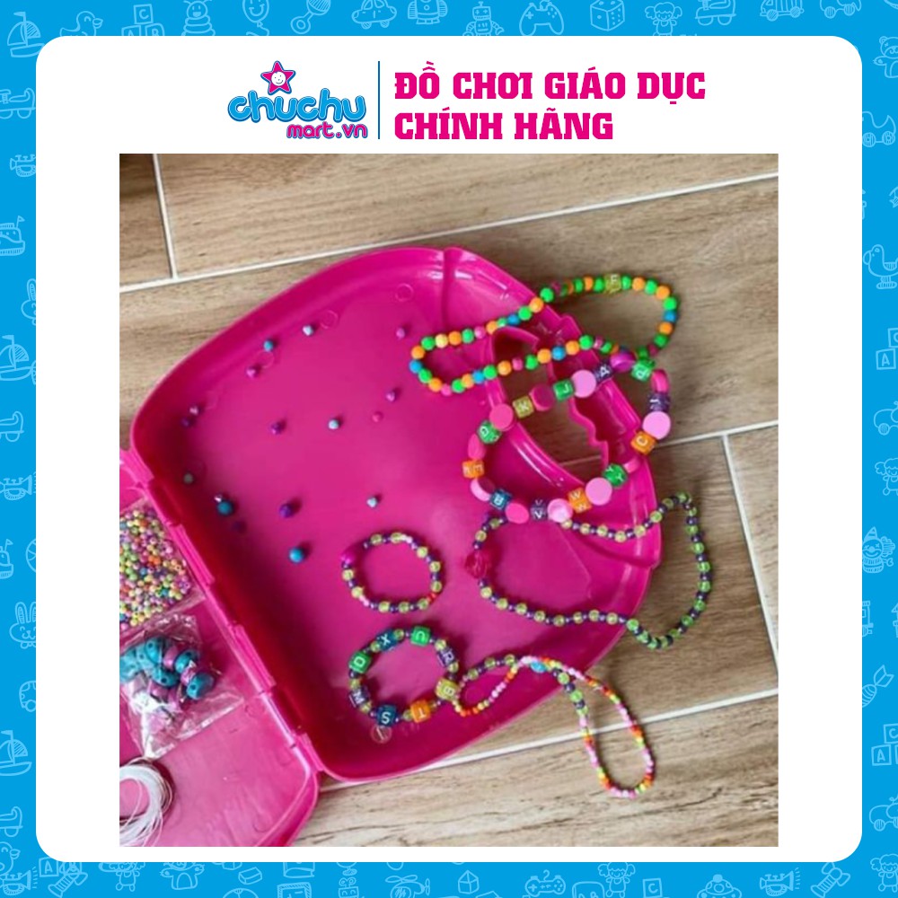 Xỏ dây vòng đeo tay đeo cổ cho bé gái