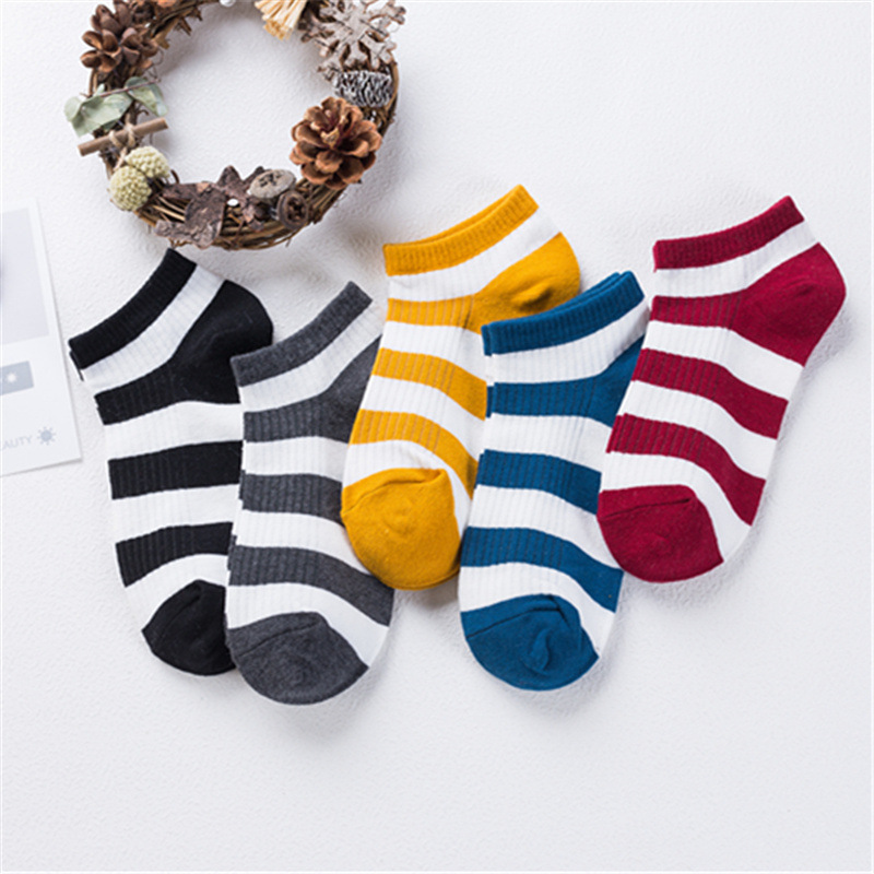 Bộ 5 đôi tất họa tiết hoạt hình xinh xắn ngộ nghĩnh dành cho nữ