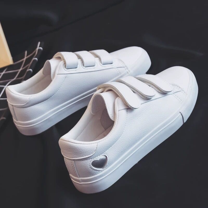 Giày bata nữ học sinh quai dán màu trắng in hình tim siêu xinh MBS341- Mery shoes