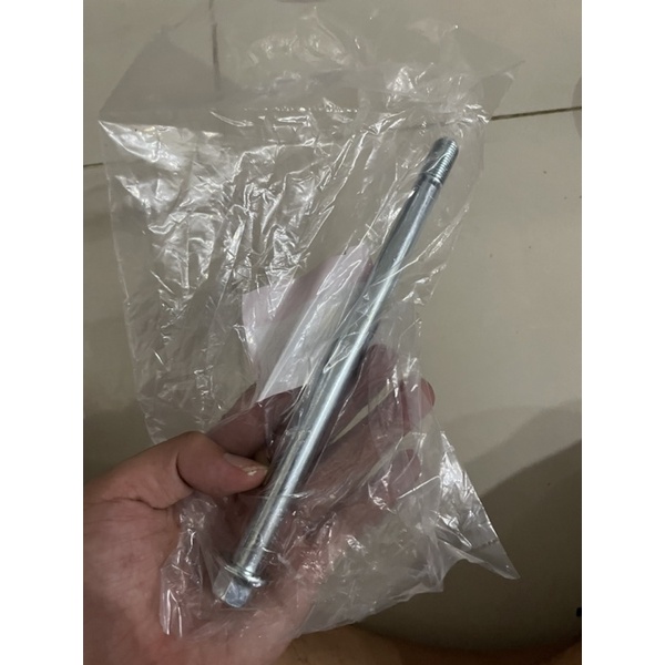 Cốt bánh trước vario