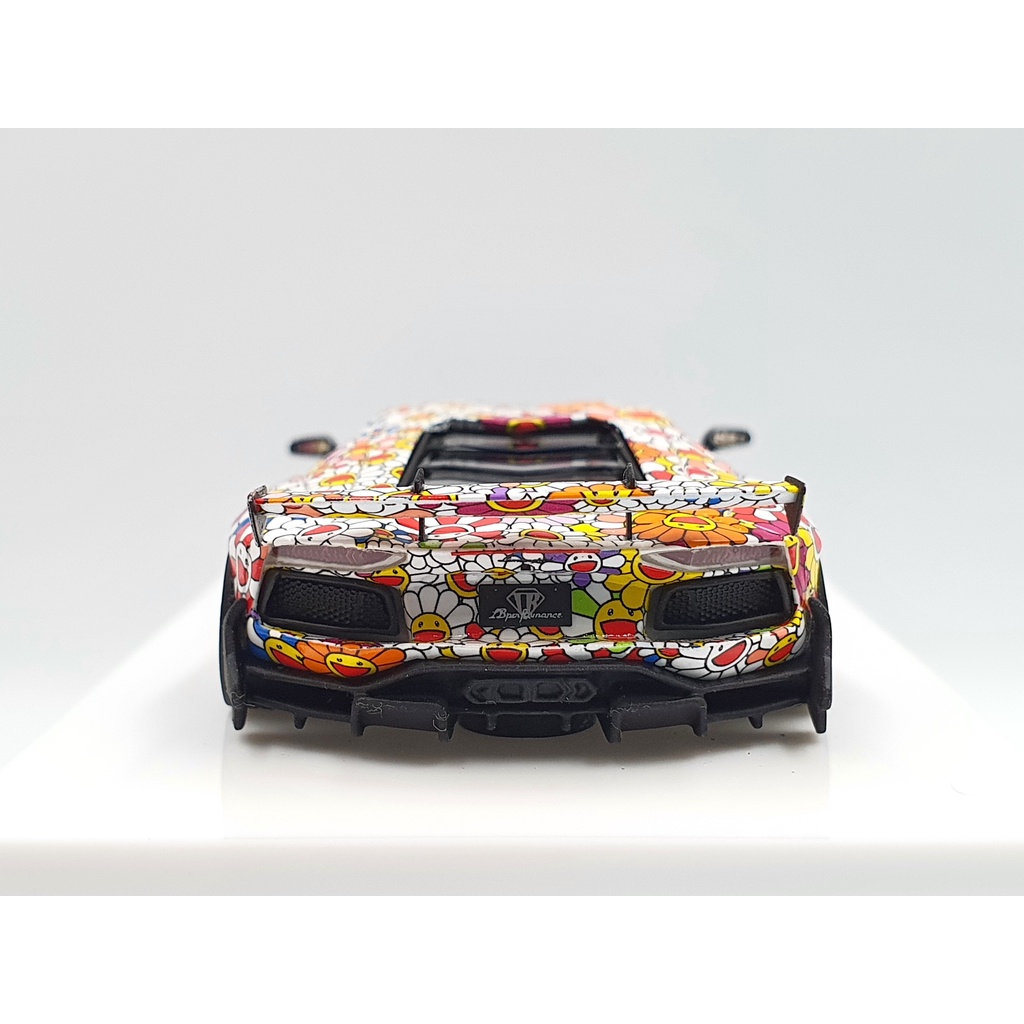 Xe Mô Hình Lamborghini Aventador 2.0 1:64 LBWK ( Hoạt Hình )