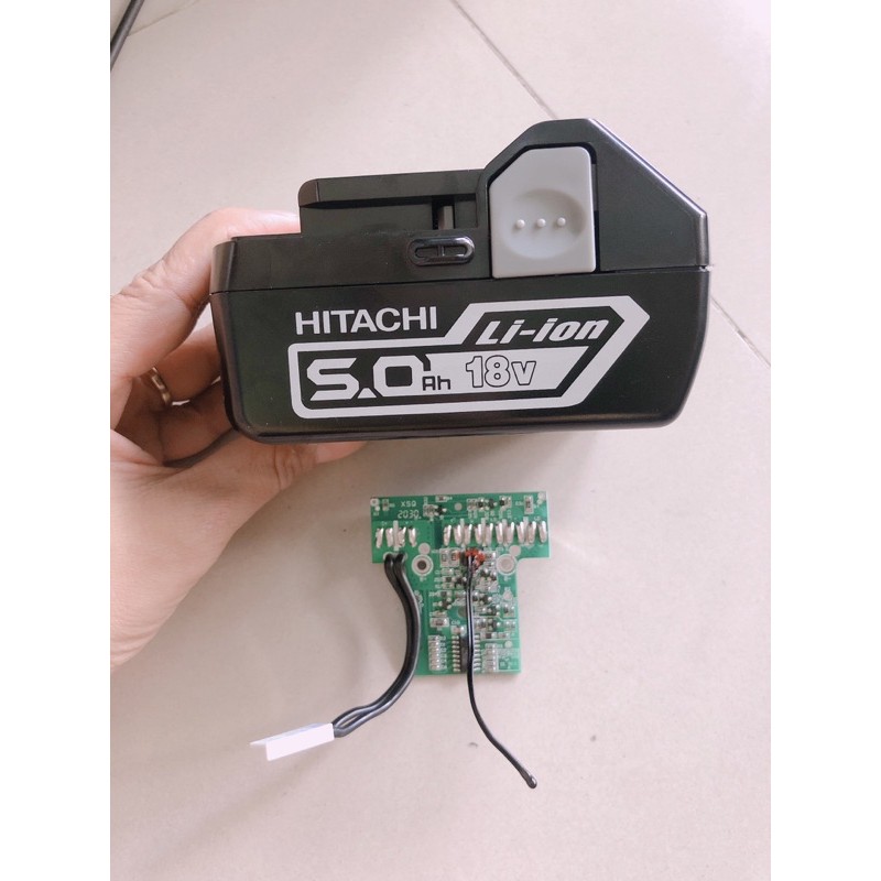 Vỏ mạch hitachi 18v. vỏ nhận sạc zin