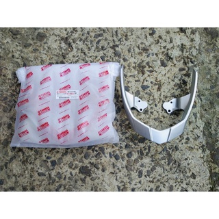 CẢNG SAU SIRIUS KIỂU SPARK HÀNG BAO ĐẸP  - Thuỷ Tiên Racing