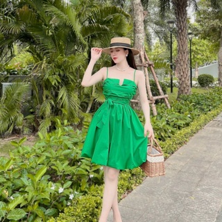 Đầm hai dây màu xanh lá eo cột nơ xinh xắn