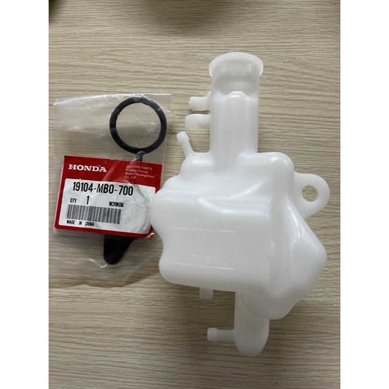 Bình nước phụ và ống nước winner ( có bán lẻ )