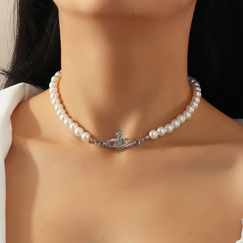 Vòng cổ choker hạt ngọc trai mặt hành tinh thời trang cho nữ