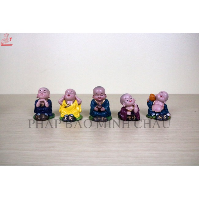 1 CHÚ TIỂU NHỰA 6CM (Hơn 30 mẫu)