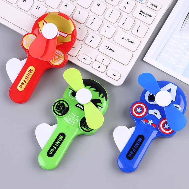 Quạt nhựa bóp tay MẪU SIÊU ANH HÙNG & MẪU HOẠT HÌNH cho bé