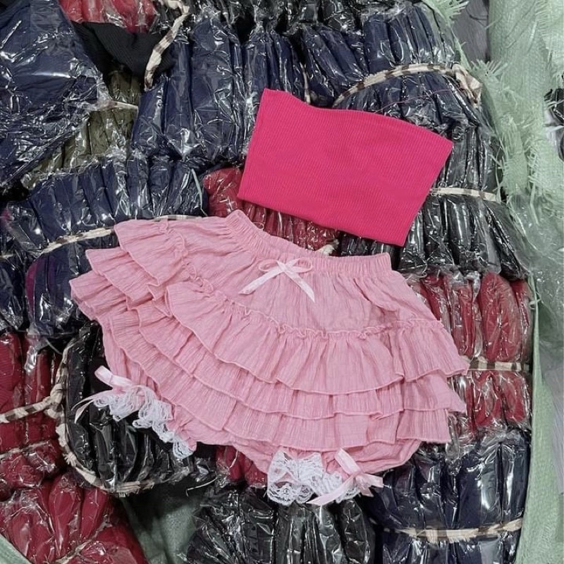 Quần tầng đính nơ viền ren sexy