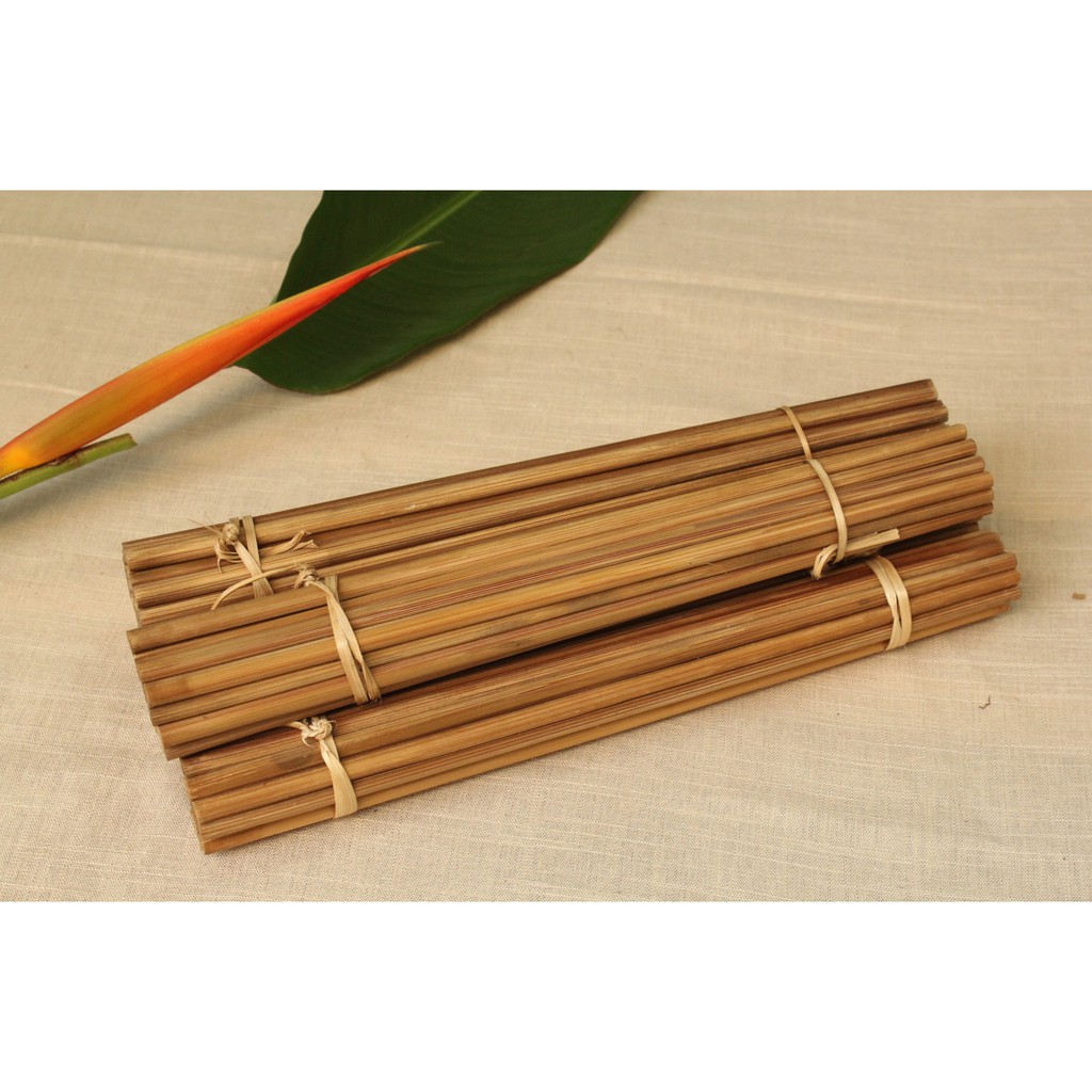 Đũa tre - Vót thủ công - Gác bếp hong khói - Không sơn phủ