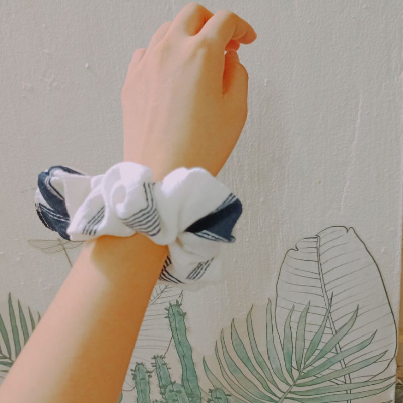 Dây Buộc Tóc Scrunchies Mix màu cá tính