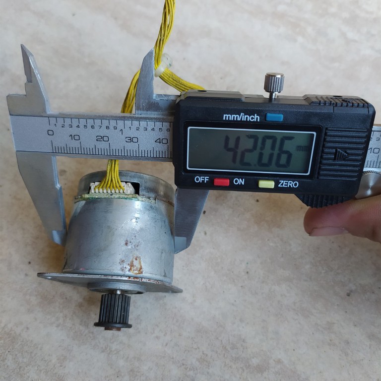 Motor không than 20w chế quạt