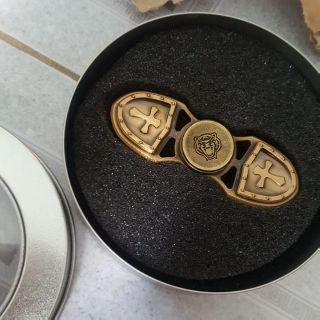 Spinner 2 cánh đồng hợp kim
