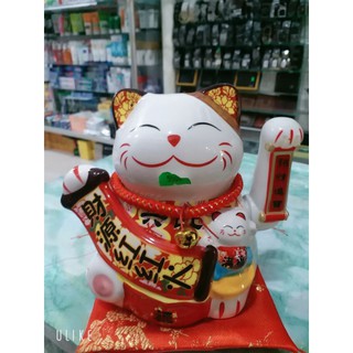 Mèo ngoắc tài lộc