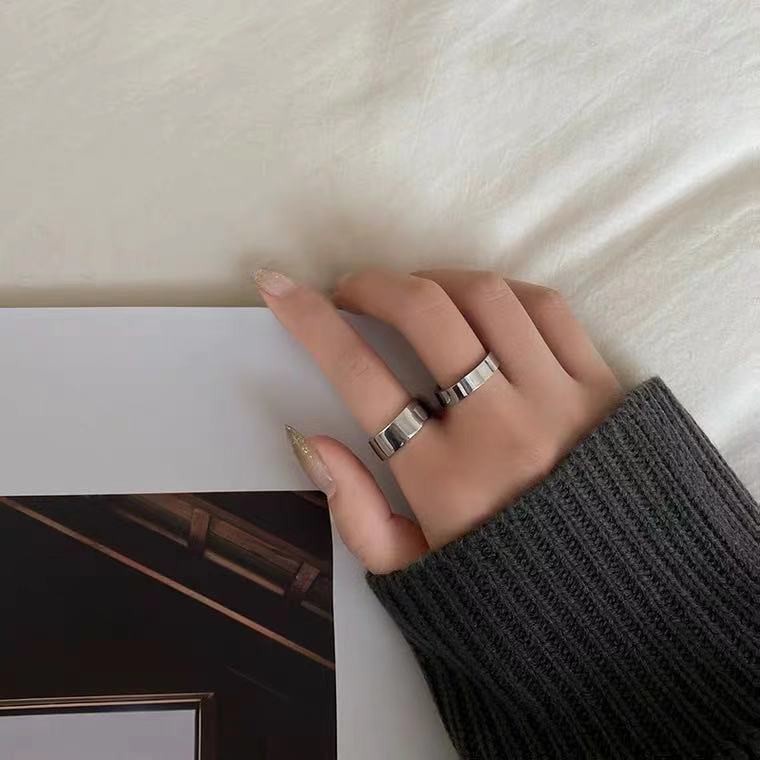 Nhẫn couple nam nữ thép titan không phai màu niche Nhật Hàn