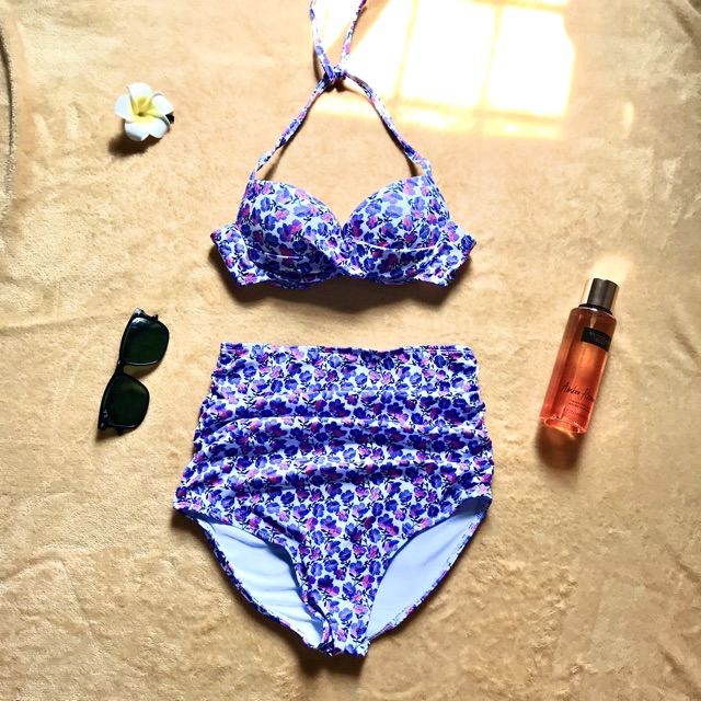 Bikini 2 mảnh tím nâng ngực phối hoa nhí đẹp