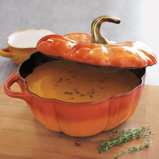 NỒI BÍ NGÔ STAUB MÀU VÀNG 24CM