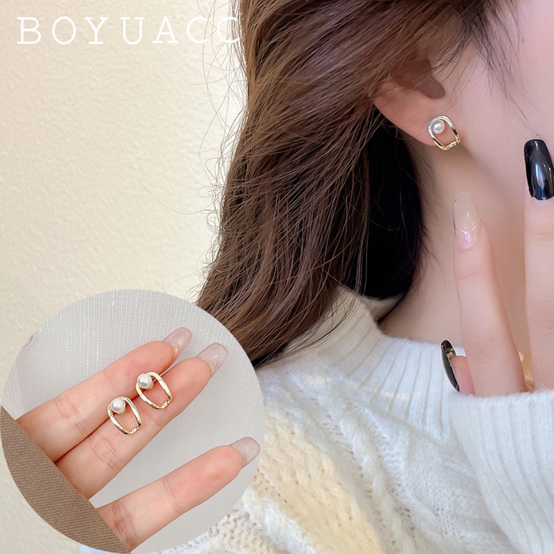 Khuyên Tai Thời Trang Hàn Quốc Mới Mẻ Độc Đáo