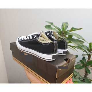 GIÀY Converse ĐEN CỔ THẤP- full hộp