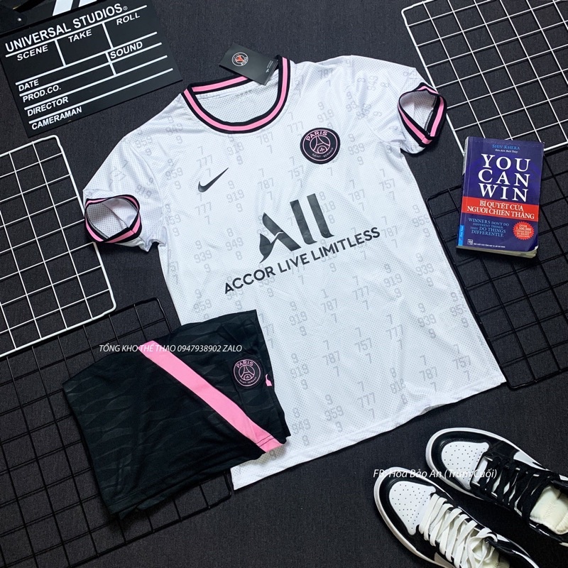 Bộ quần áo đá banh CLB PSG Training màu trắng viền hồng 2023