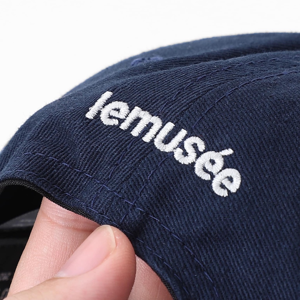Mũ lưỡi trai thêu logo Le Musée Embroidered logo baseball cap Le Musée