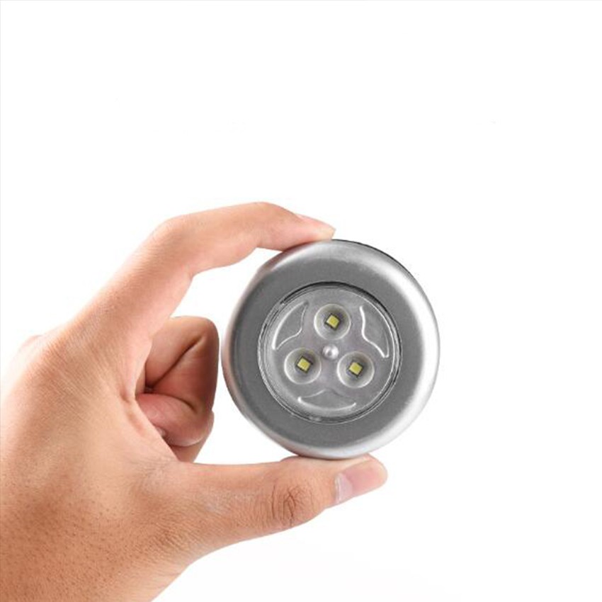 Đèn led cảm ứng mini gắn chất lượng cao tiện dụng