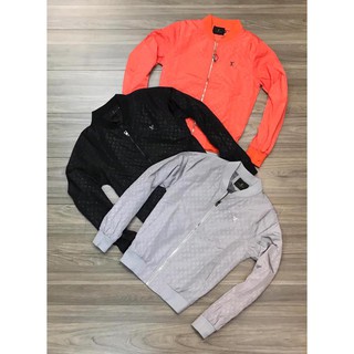 Áo gió Bomber LV KM khủng mùa lễ hội