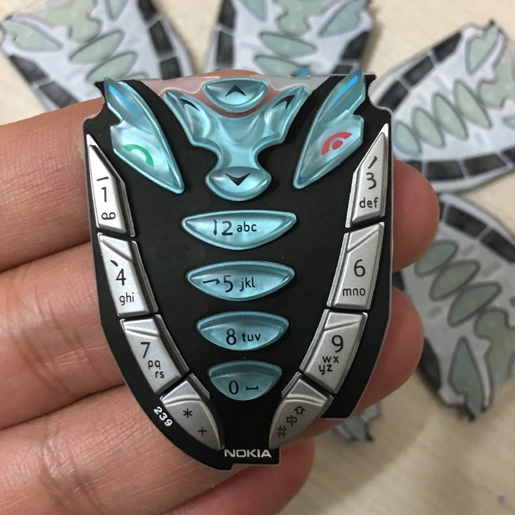 Bộ phím Nokia 7219 hiếm zin chính hãng - phụ kiện điện thoại cổ. | BigBuy360 - bigbuy360.vn