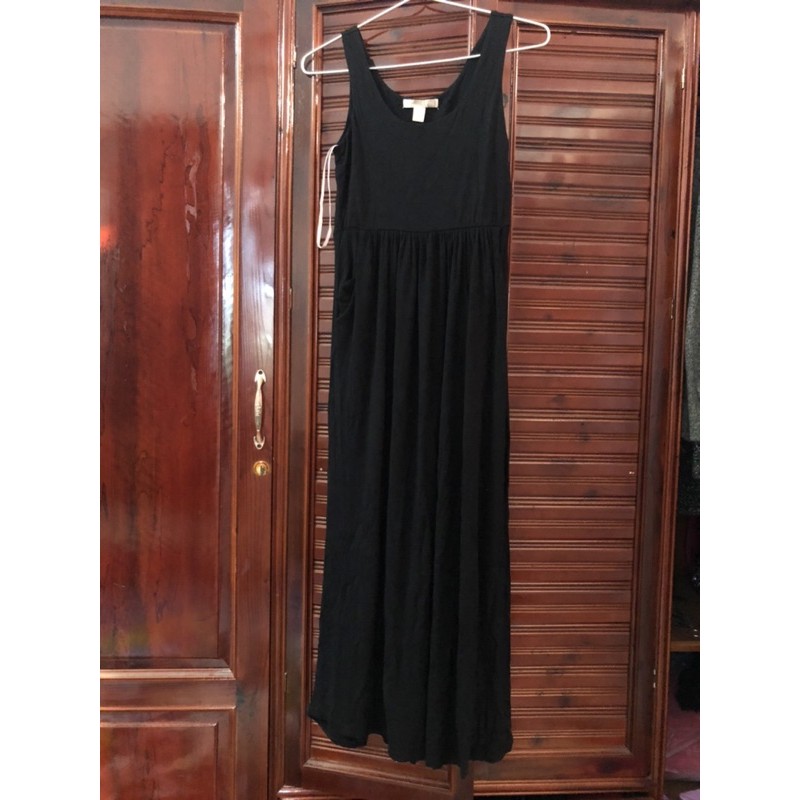 Thanh lý váy thiết kế cao cấp