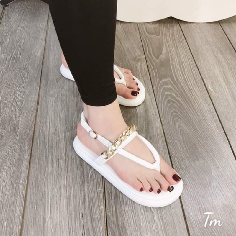 Giày Sandal Dây Xích Xỏ Ngón Sang Chảnh Cao 3 Phân Quai Hậu Nữ