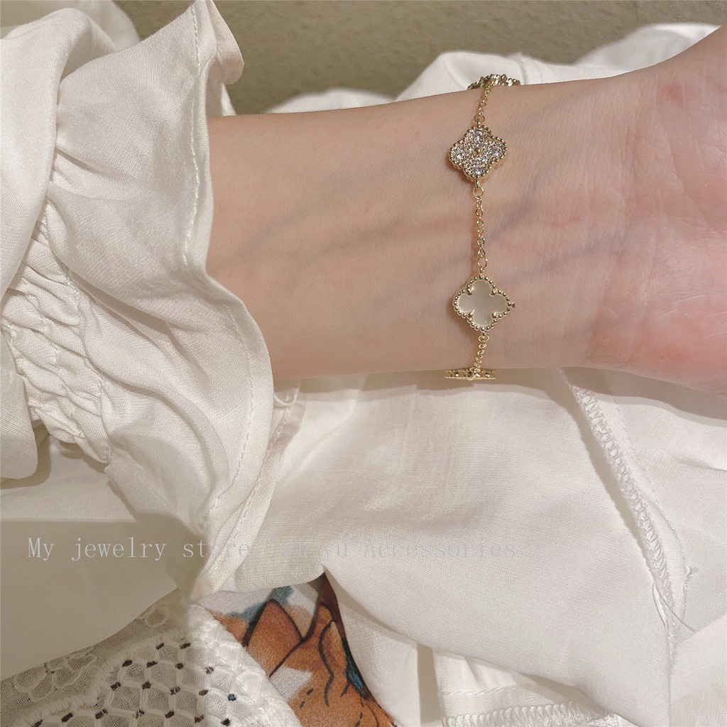 Vòng tay zircon cỏ bốn lá thời trang
