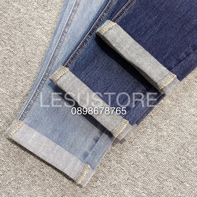 ẢNH TỰ CHỤP QUần Jeans Ngố Ôm Trơn Gấp Lai