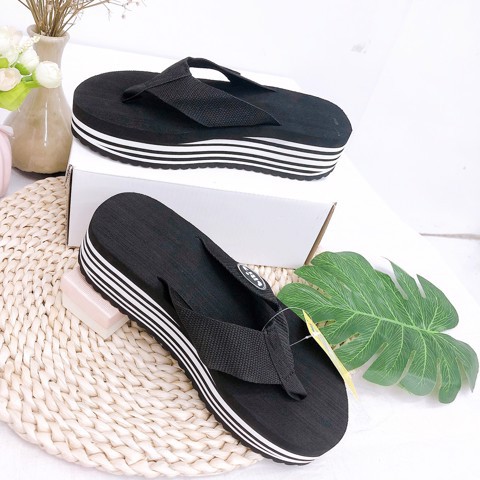 Dép kẹp xỏ ngón X0221C000- (Size 35-39), tôn dáng , thích hợp mang đi chơi , đi dạo phố