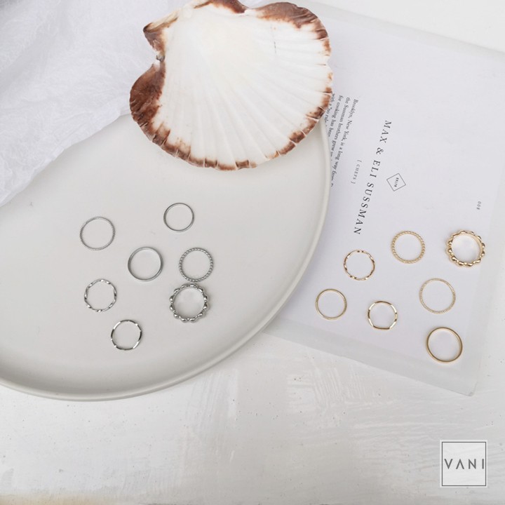 Set 7 Nhẫn Trơn Gợn Sóng Bi Tròn Phối Xoắn - Vani Store - TS000471