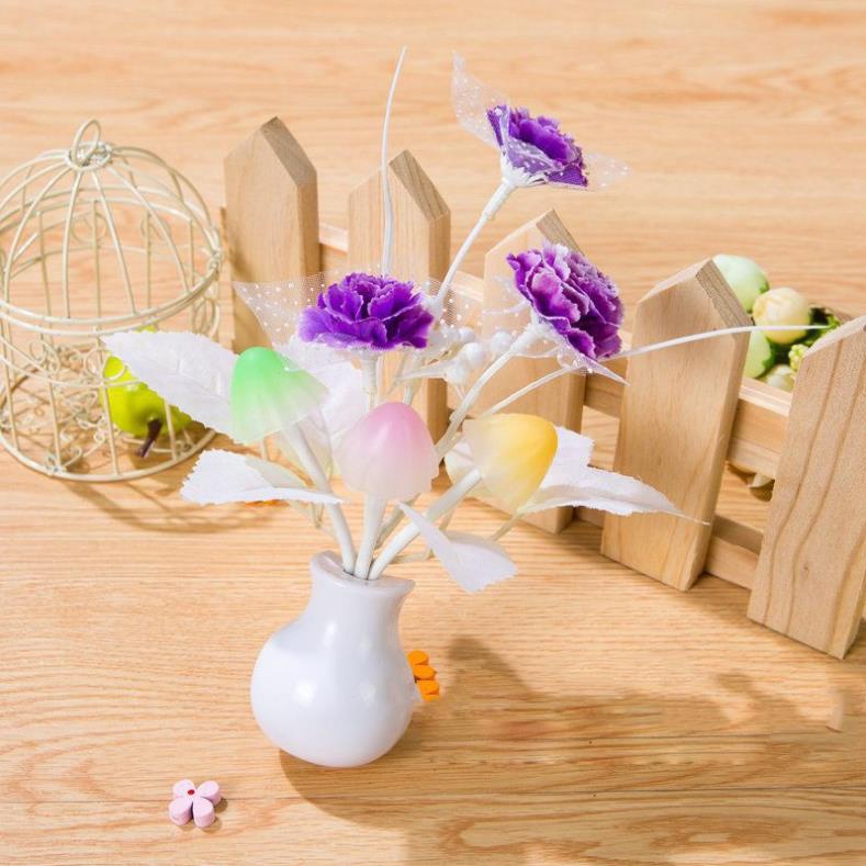 Đèn ngủ cảm ứng ánh sáng hình bình hoa ( tuyển sỉ )