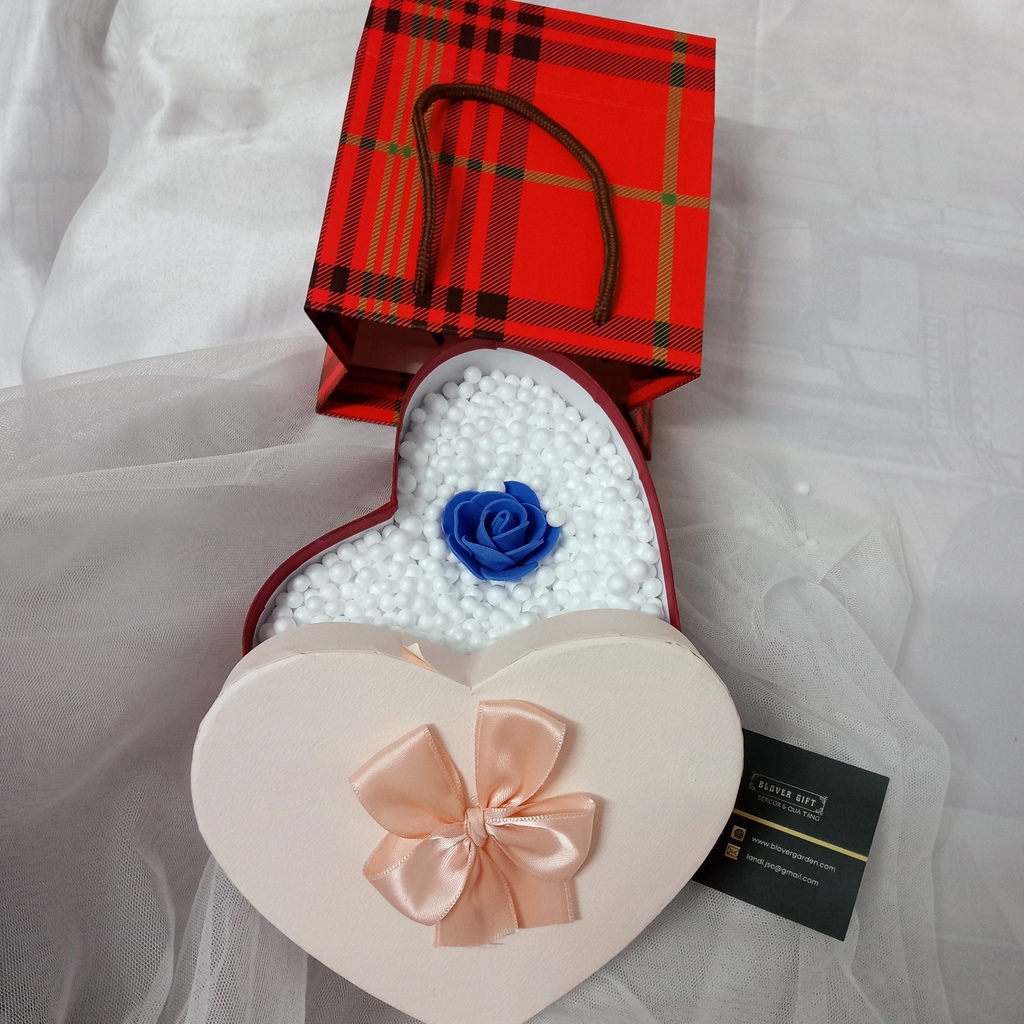 Hộp đựng quà 20/10, sinh nhật trái tim, tình yêu vĩnh cửa (mix phụ kiện, hộp, túi quà sẵn) chỉ việc mang về cho quà vào
