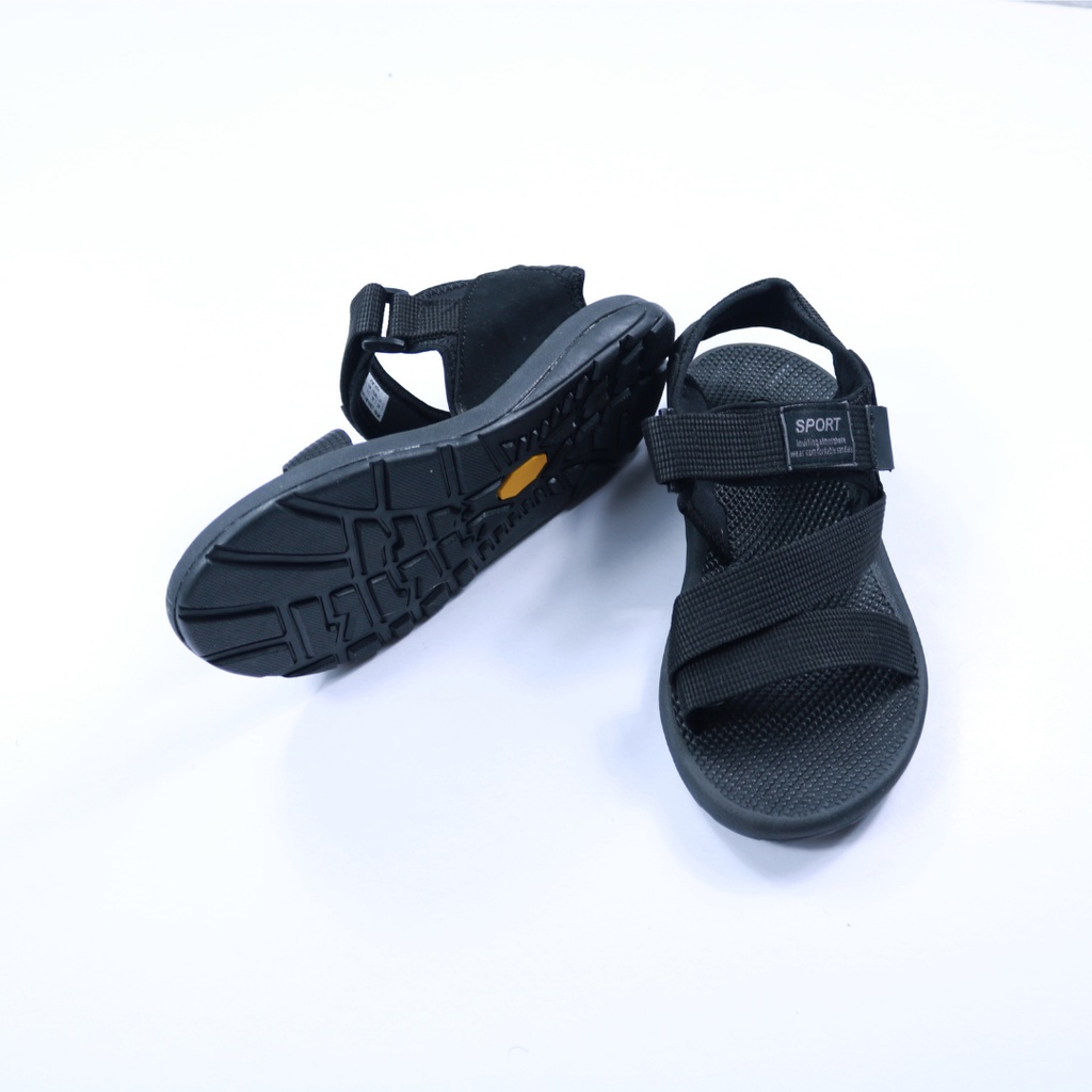 Giày Sandals Nữ HuuCuong Quai chéo quai dù đế cao su - TH18