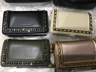 Túi Charles and keith auth