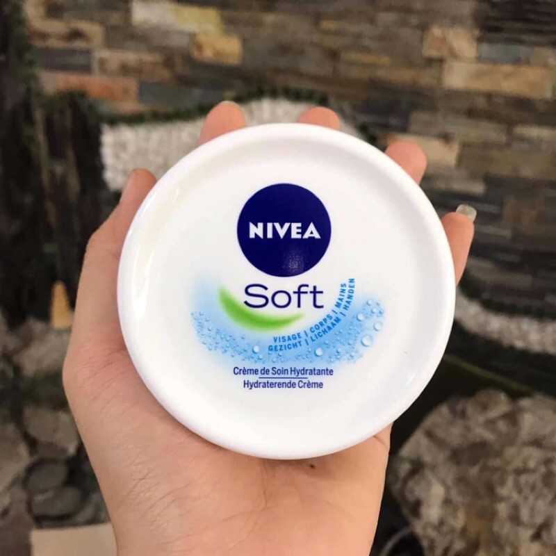 Kem dưỡng ẩm Nivea Soft