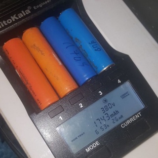 Pin lithium 18650 cũ dung lượng >2000mah
