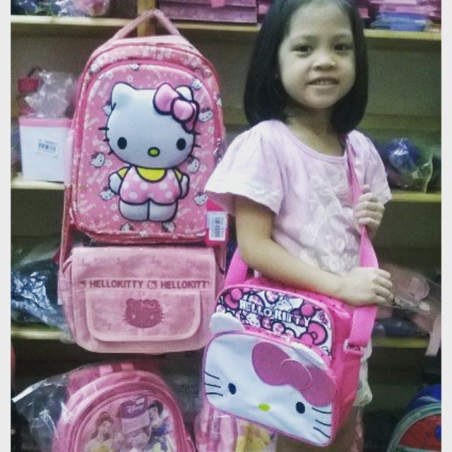 Túi đeo chéo hello kitty dùng đi tham quan đi học thêm