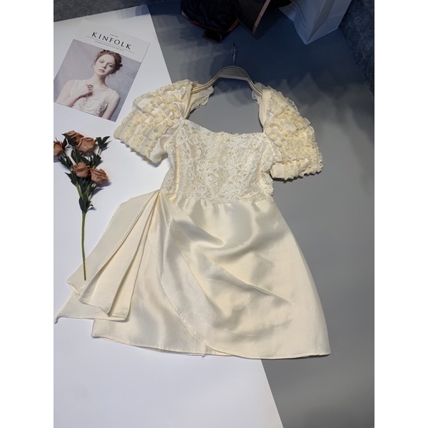 Váy cổ U ren hoa phối váy tacta tà eo siêu hót