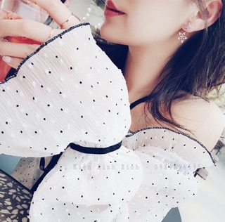 Bông tai hàn quốc 711