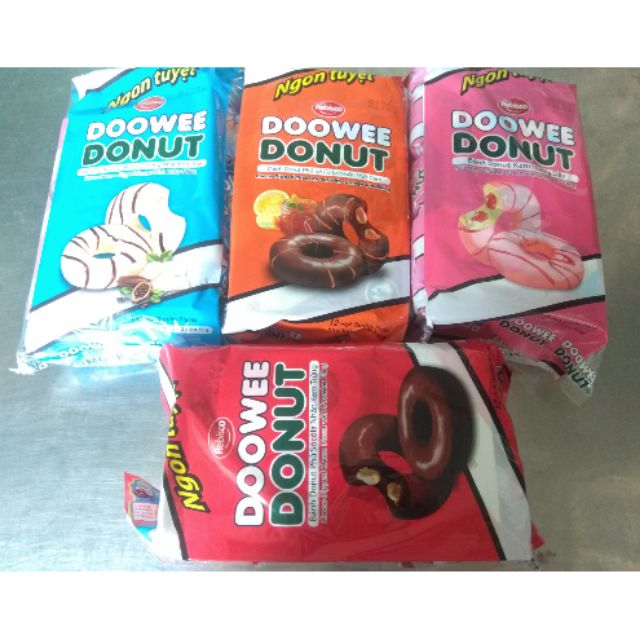 Bánh Donut DOOWEE ( nhân kem sữa,socola, dâu và mức cam)